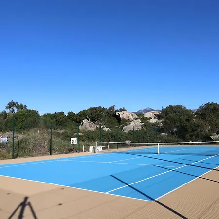 T 4 Spacieux Bord De Avec Piscine Chauffee Apartment Pianottoli-Caldarello (Corsica)