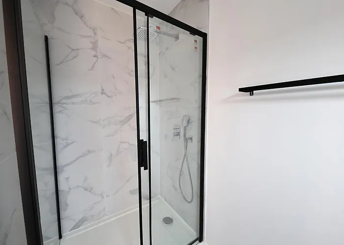 Le Shetland - T4 Spacieux Bord De Et Piscine * Pianottoli-Caldarello (Corsica)